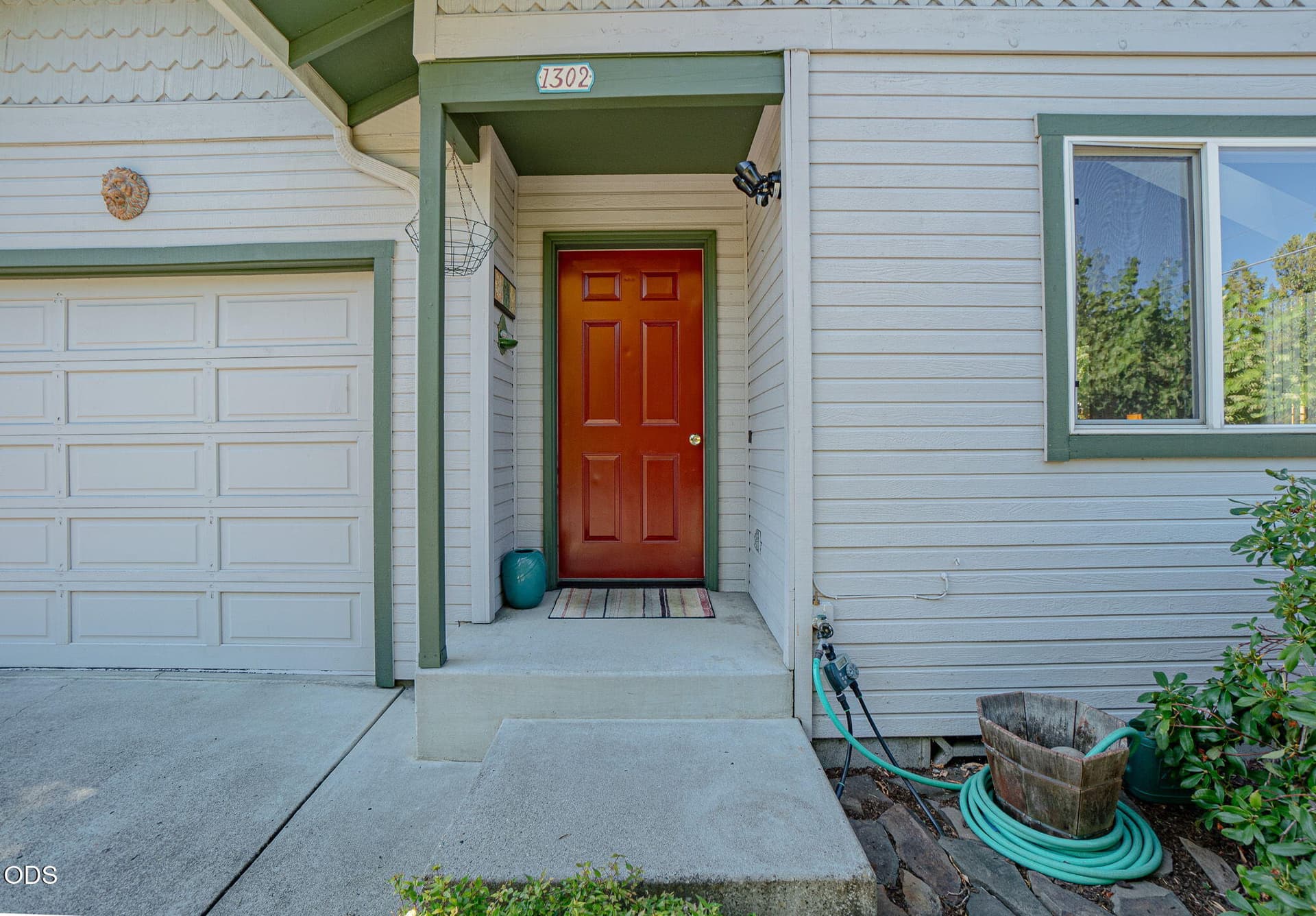 9-web-or-mls-DSC02478-HDR. Photo 3 of 18, 1302 Mill Pond Road, Ashland, OR 97520