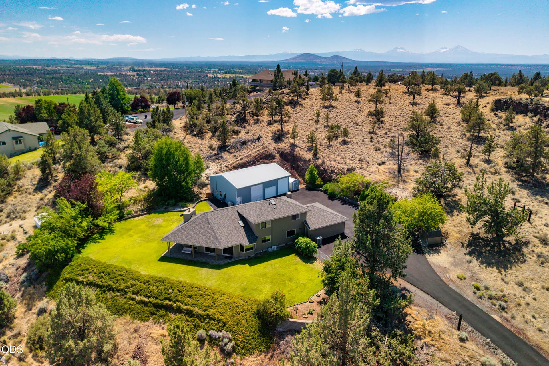 1 1. Photo 1 of 41, 1550 NW Galloway Avenue, Terrebonne, OR 97760