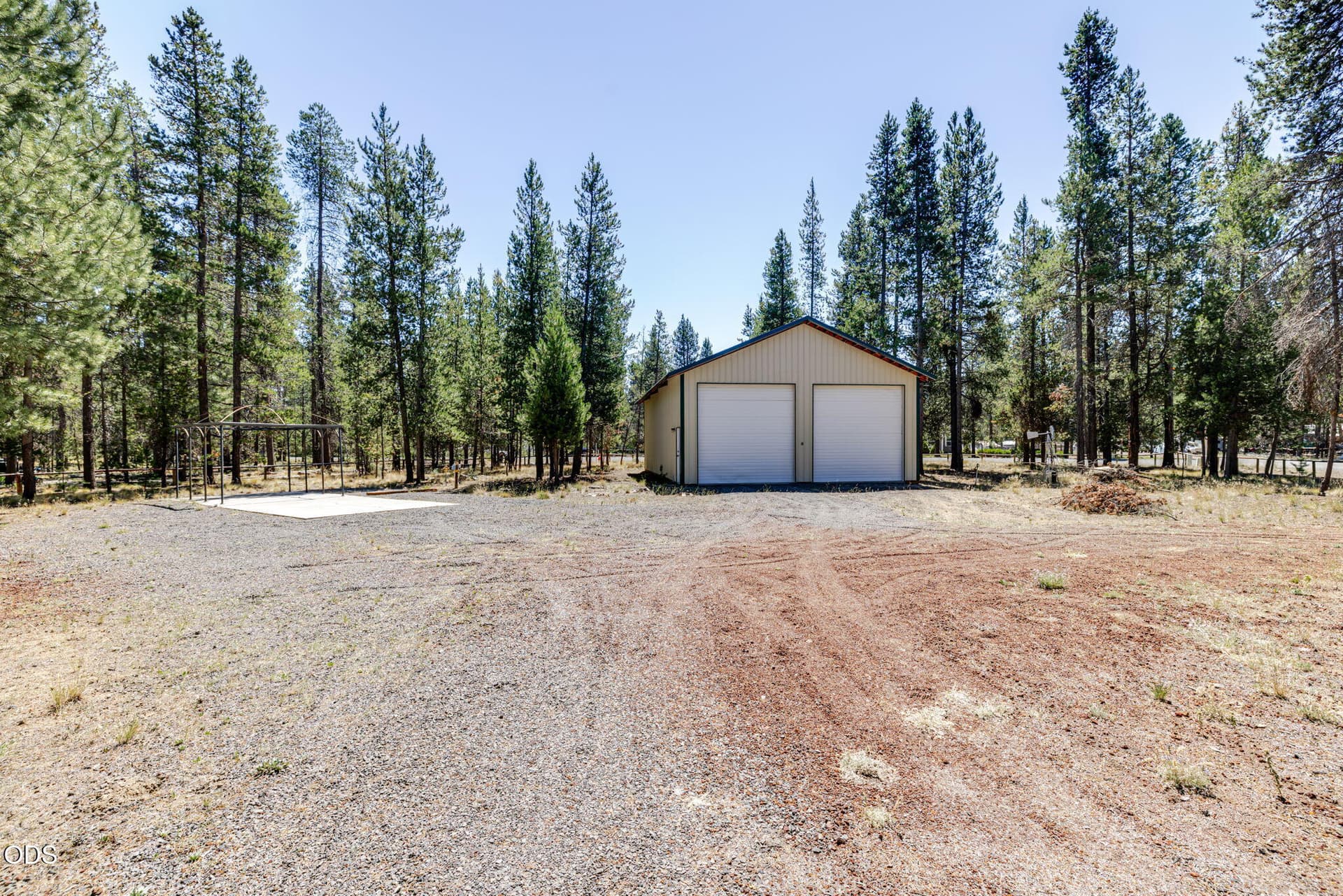 25-web-or-mls-Tyler_Phillips_Photography. Photo 5 of 22, 53316 Holtzclaw Road, La Pine, OR 97739