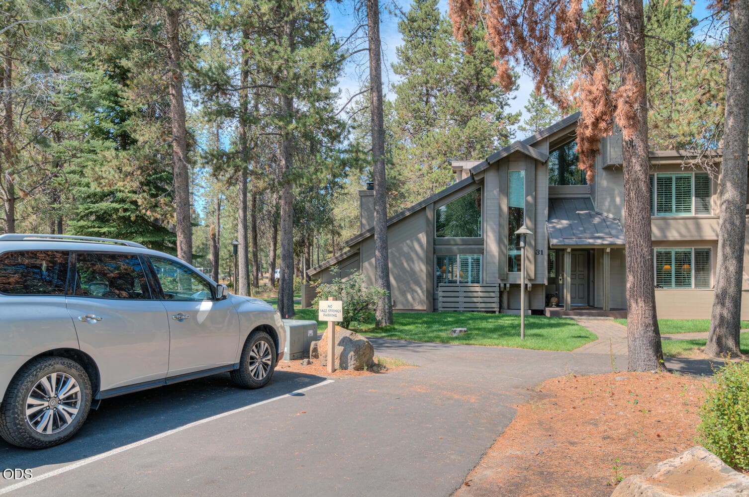 31 Tennis Village - 2. Photo 2 of 29, 17636 Tennis Village Court Unit 31, Sunriver, OR 97707