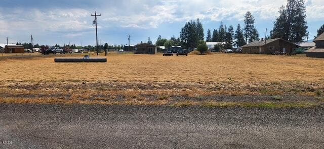 1000005397. Photo 4 of 9, 310 W Despain Street, Ukiah, OR 97880