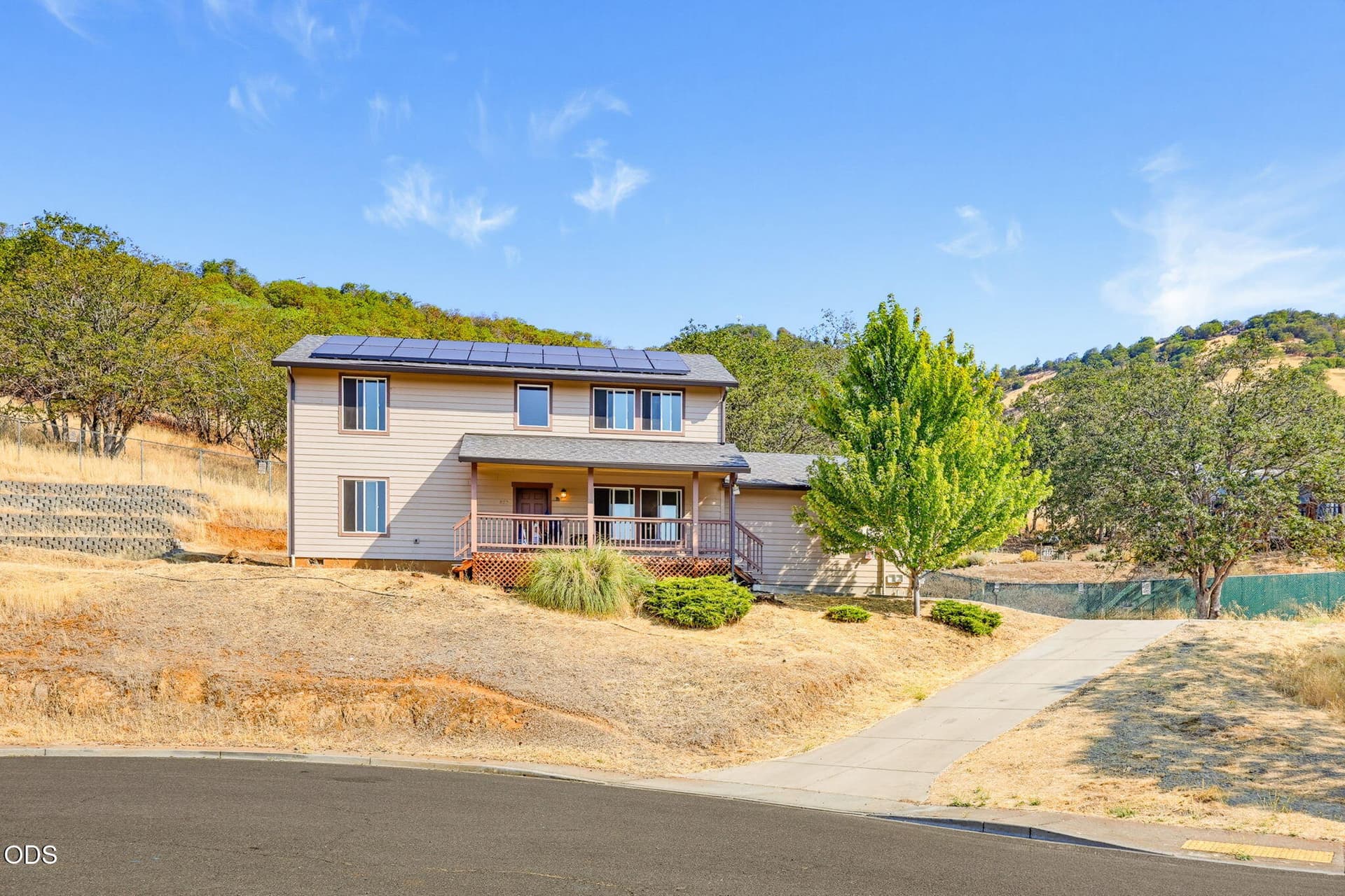 ApxJS00001. Photo 1 of 14, 875 Jacoby Street, Gold Hill, OR 97525