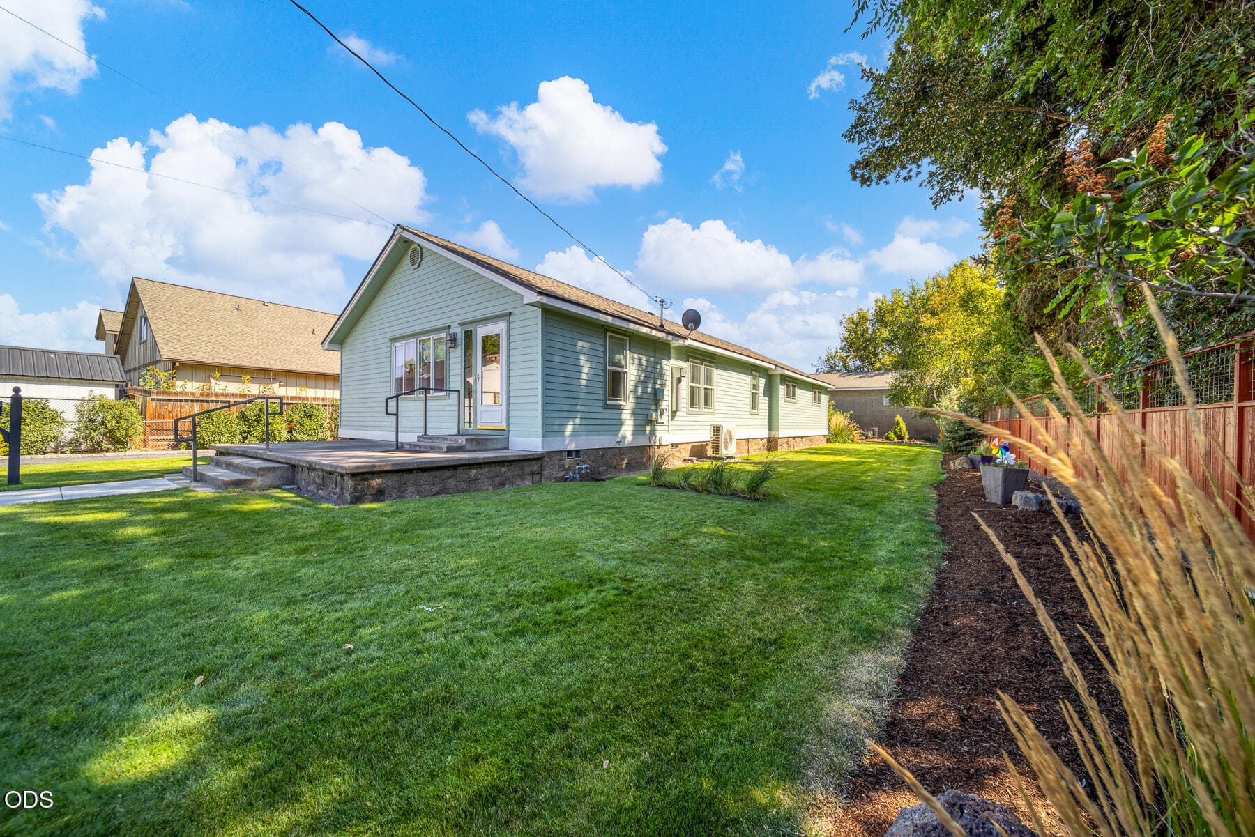 02. Photo 2 of 33, 143 SW Beaver Street, Prineville, OR 97754