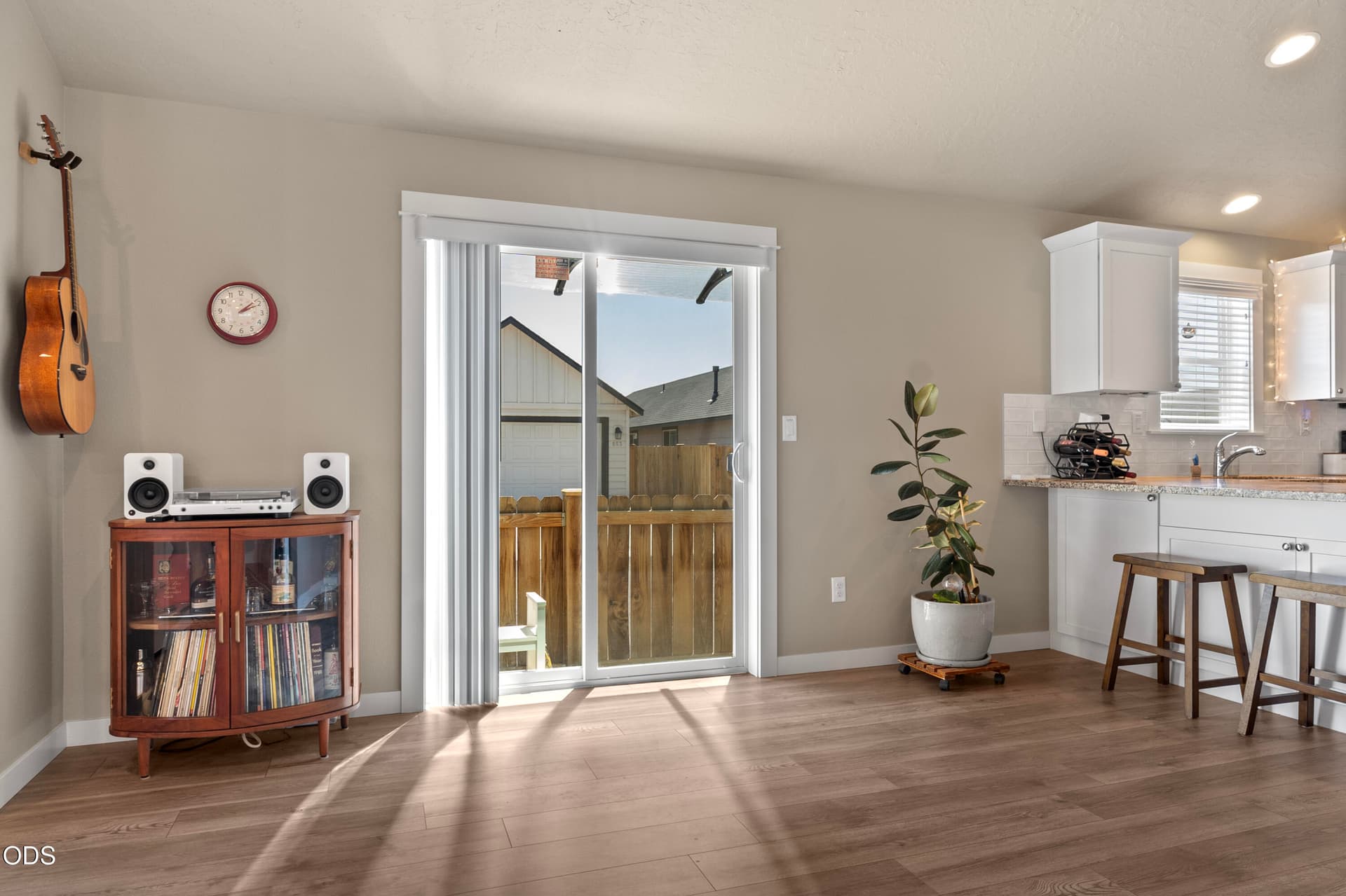 DSC07527. Photo 5 of 16, 3230 NW 9th Street, Redmond, OR 97756