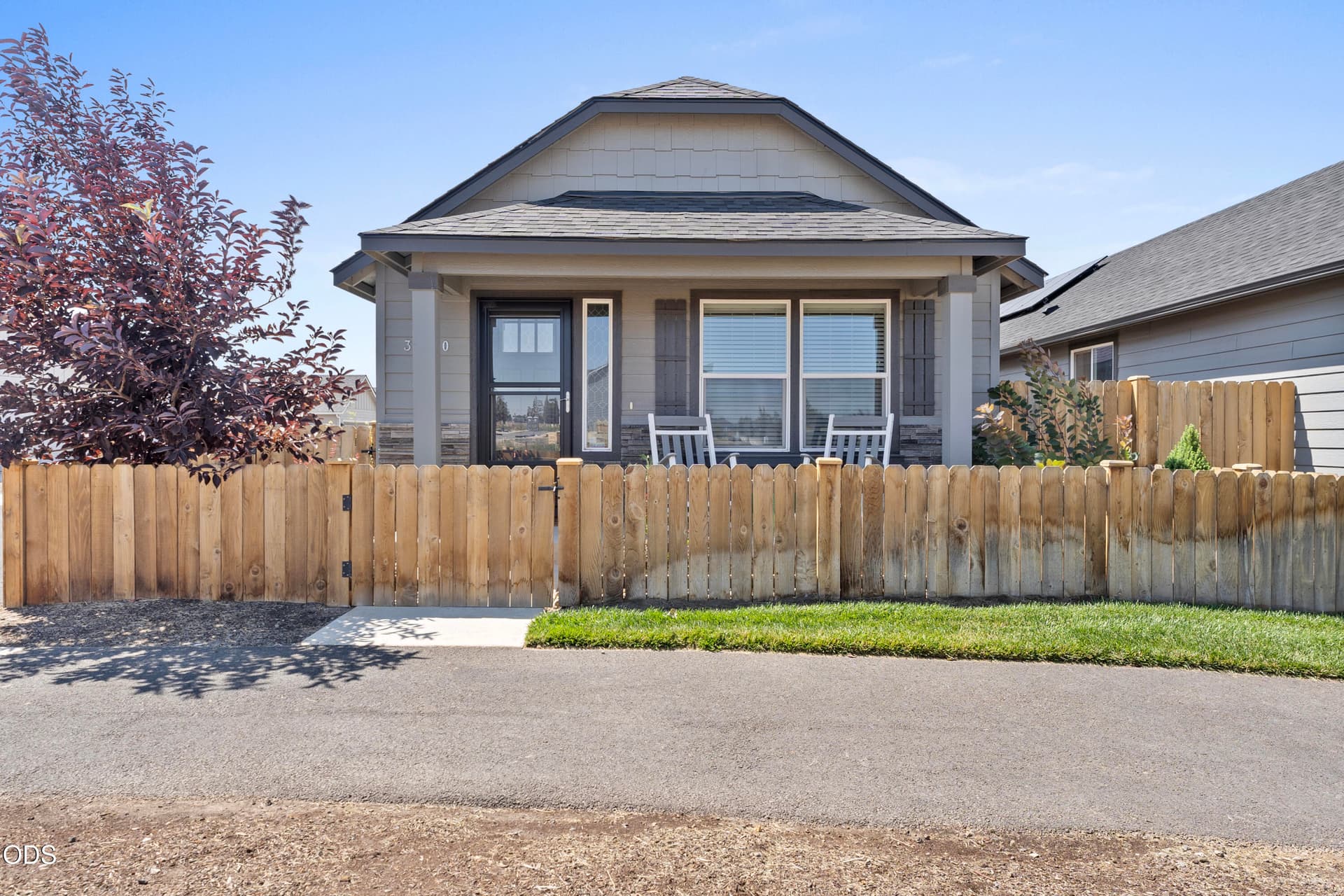 DSC07532. Photo 2 of 16, 3230 NW 9th Street, Redmond, OR 97756