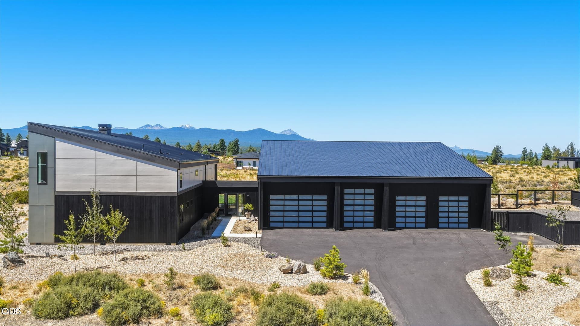 127-web-or-mls-Riley_Visuals_127. Photo 2 of 69, 62333 McClain Drive, Bend, OR 97703