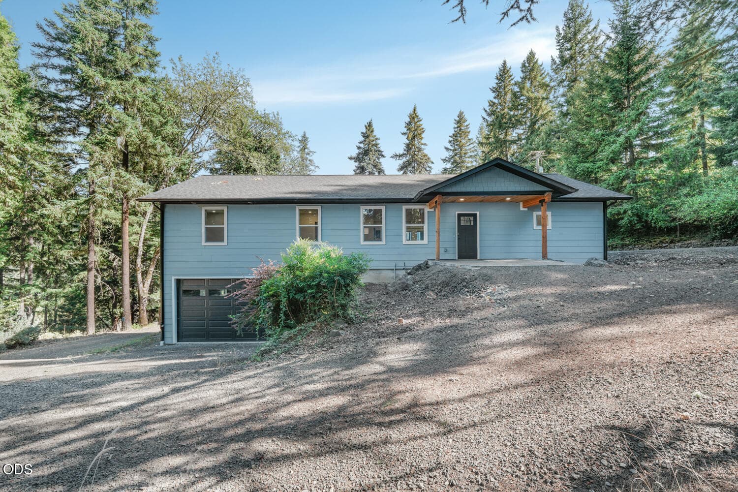 primary photo. Photo 1 of 41, 283 Upper Terrace Lane, Glide, OR 97443