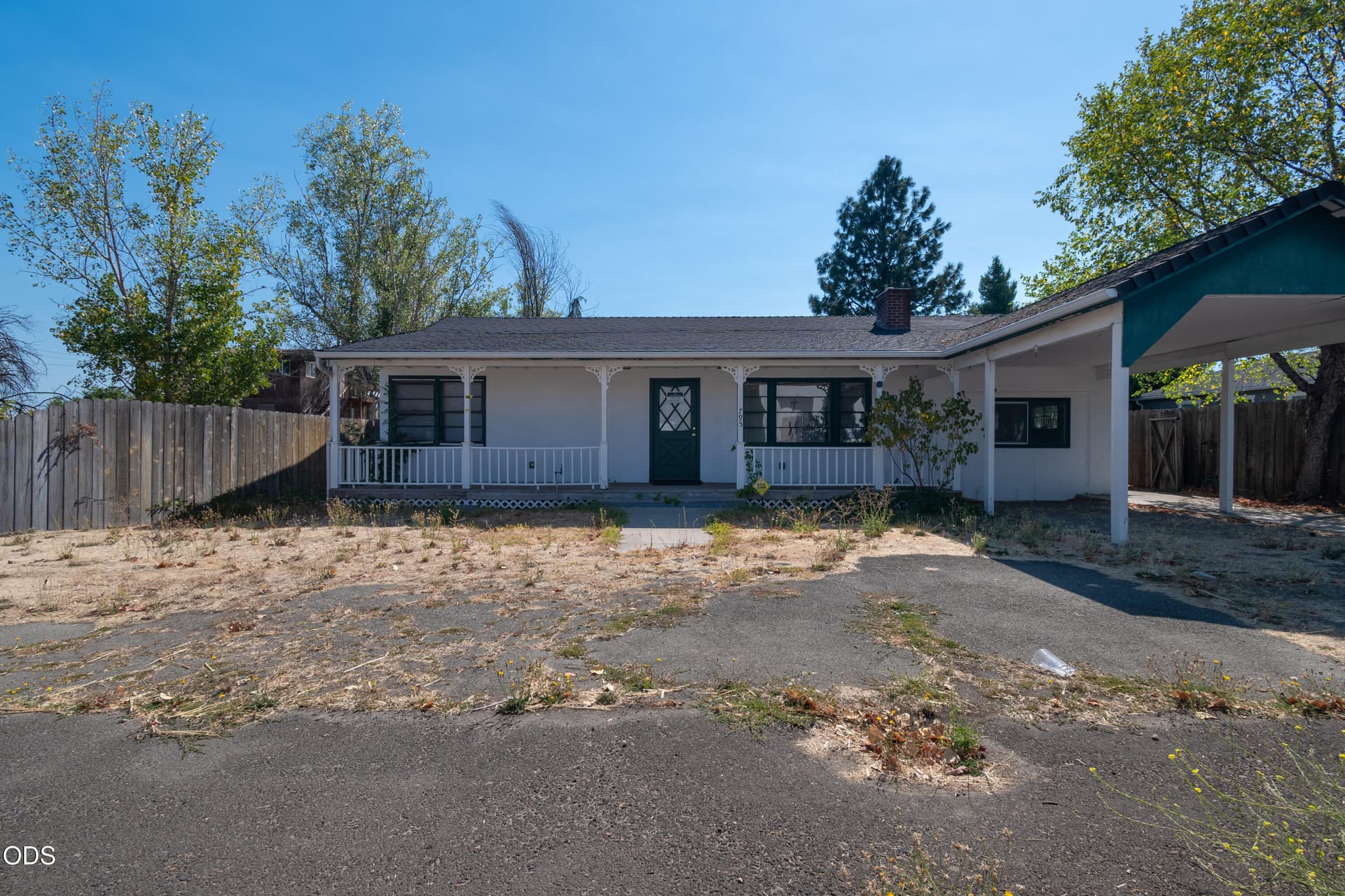 house. Photo 1 of 19, 795 Lozier Lane, Medford, OR 97501