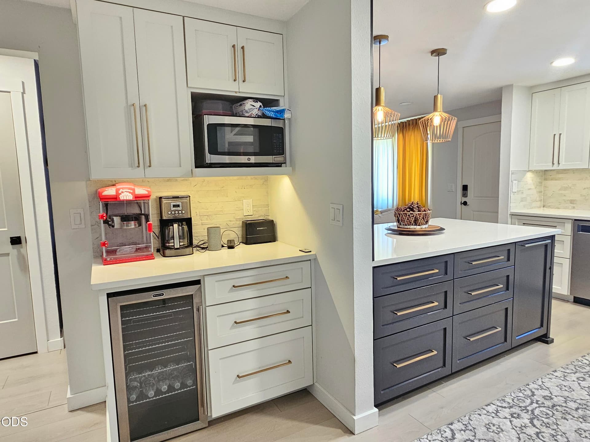 5. Kitchen. Photo 5 of 20, 5144 Barry Avenue, Klamath Falls, OR 97603
