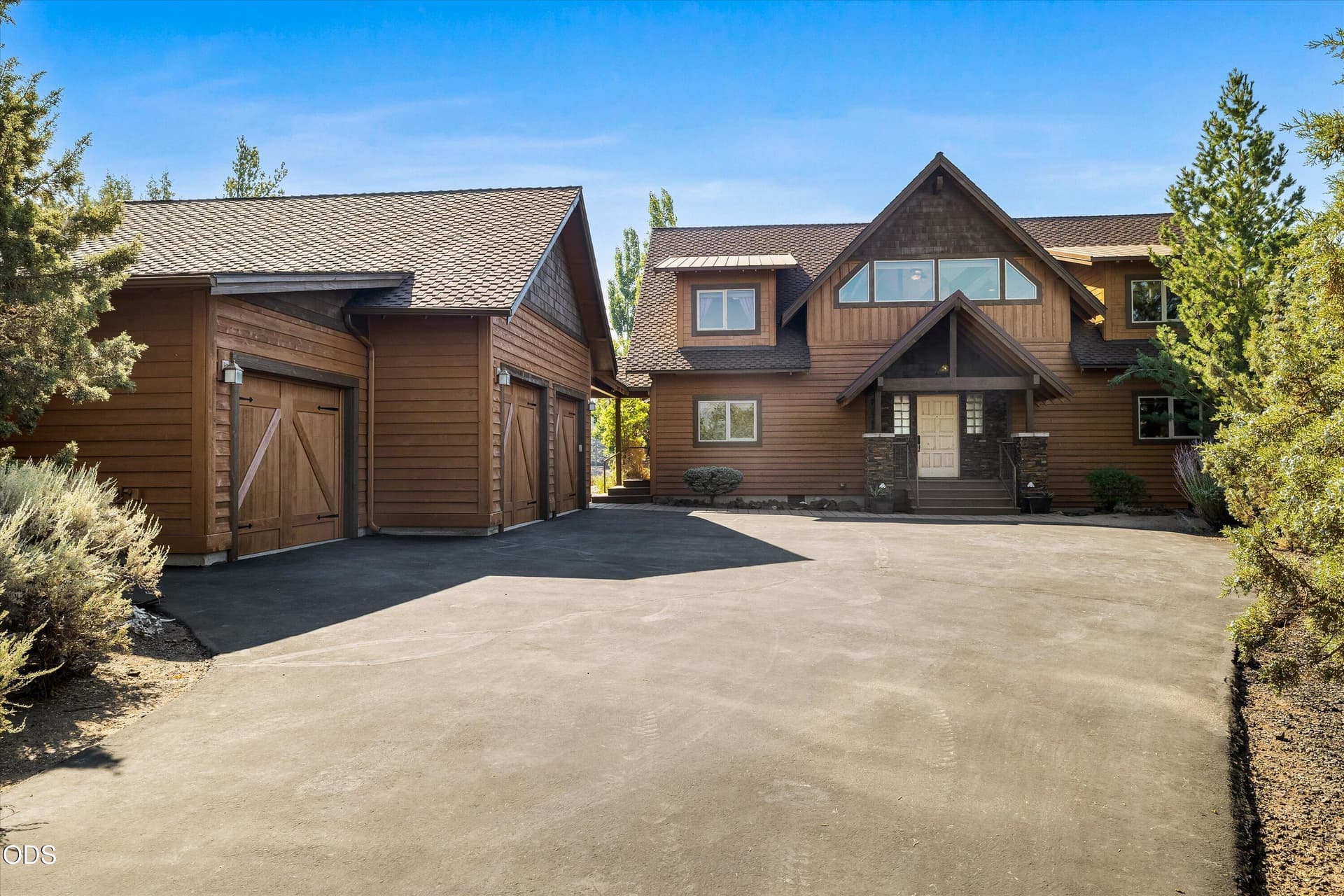 15510 Wooden Trestle Exterior. Photo 1 of 34, 15510 SW Wooden Trestle Court, Powell Butte, OR 97753