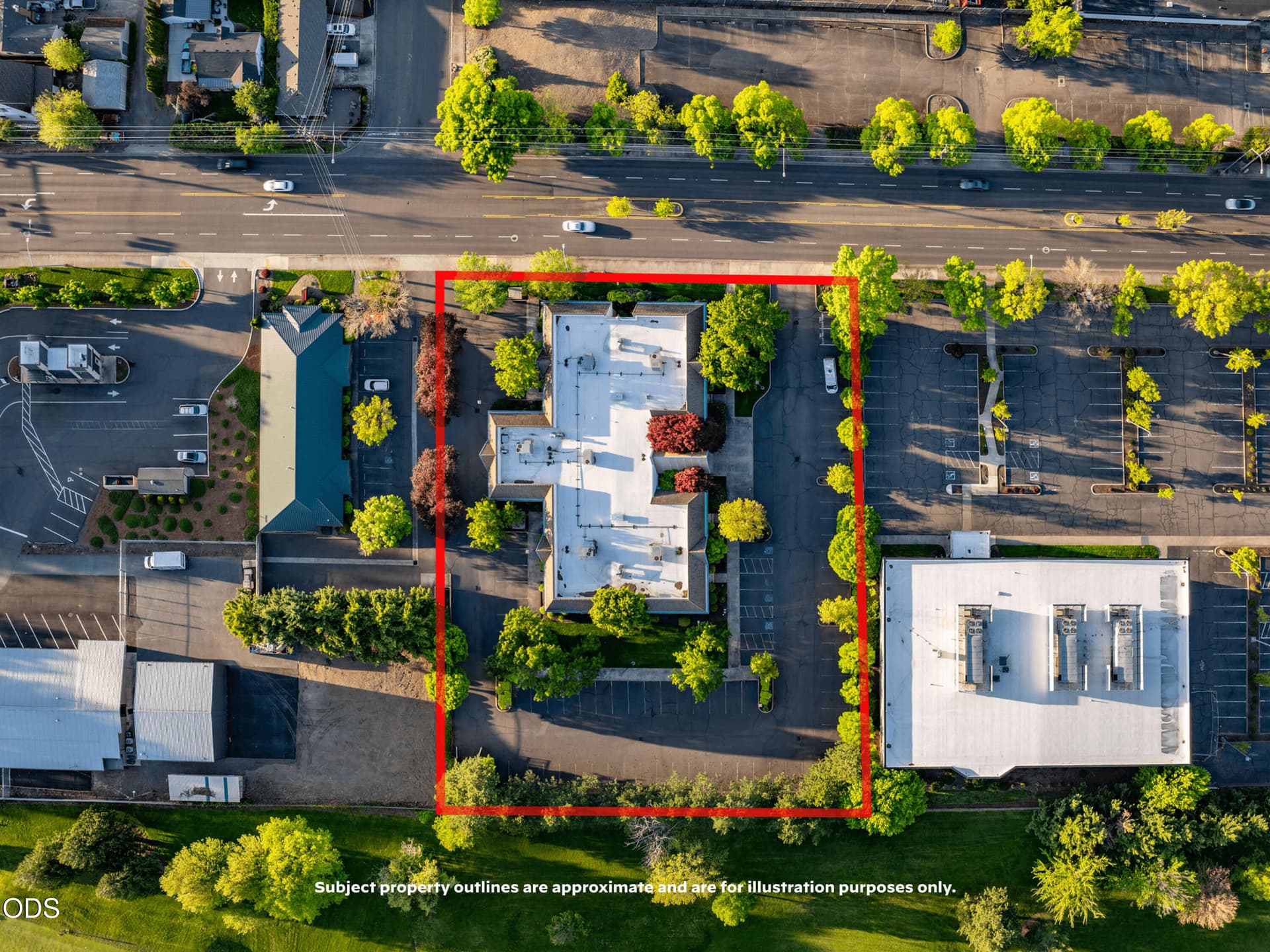 229-4. Photo 4 of 132, 229 Stewart Avenue, Medford, OR 97501