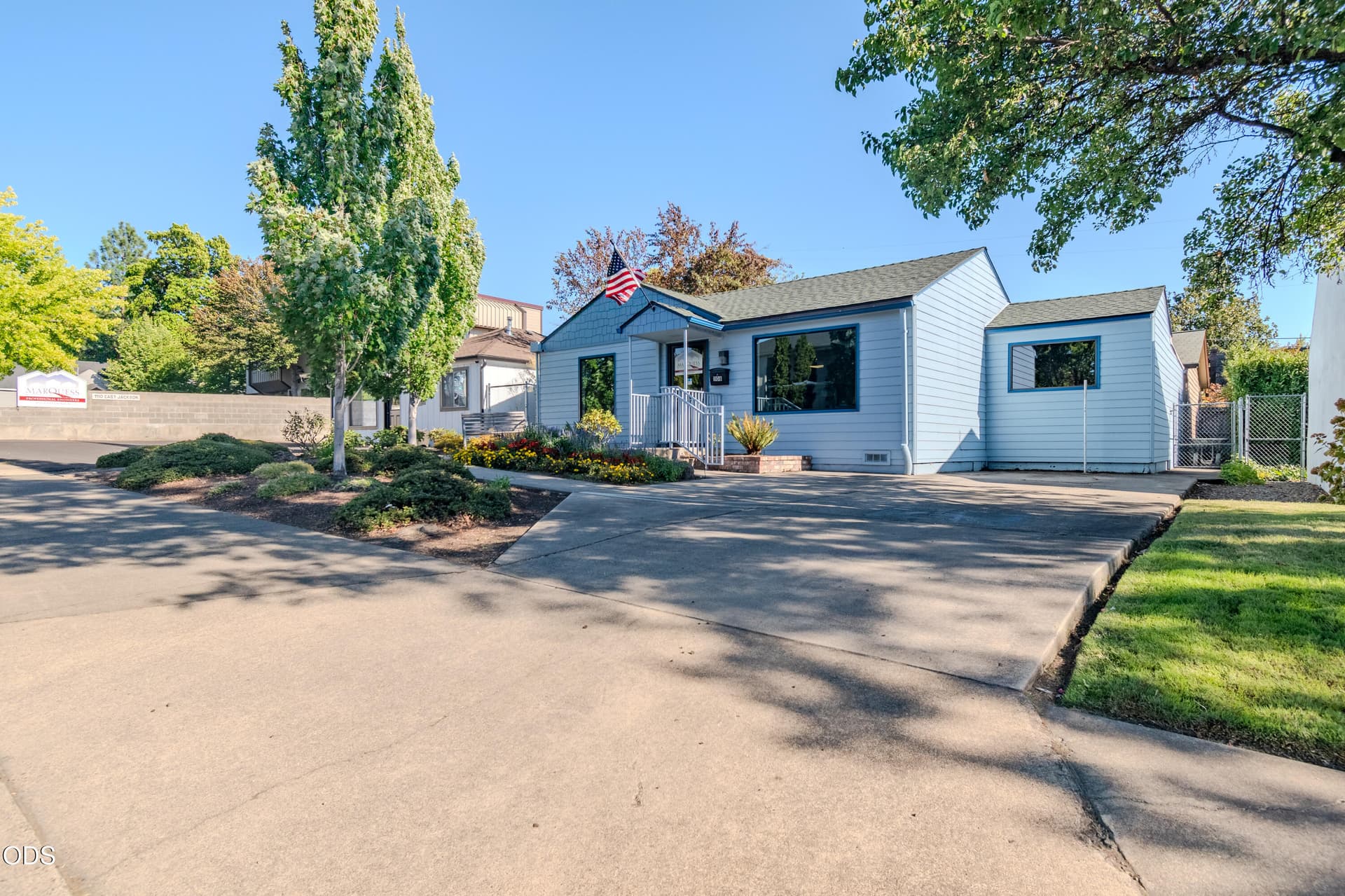 01-3. Photo 1 of 22, 1108 E Jackson Street, Medford, OR 97504