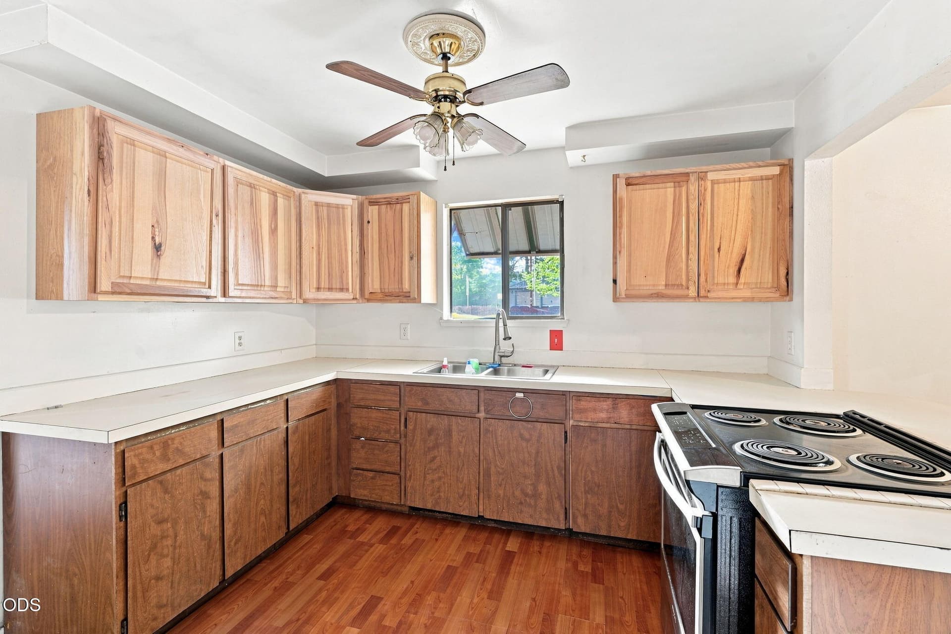 828-NW-Florida-Ave-Bend-OR-97703-209. Photo 4 of 38, 828 NW Florida Avenue, Bend, OR 97703