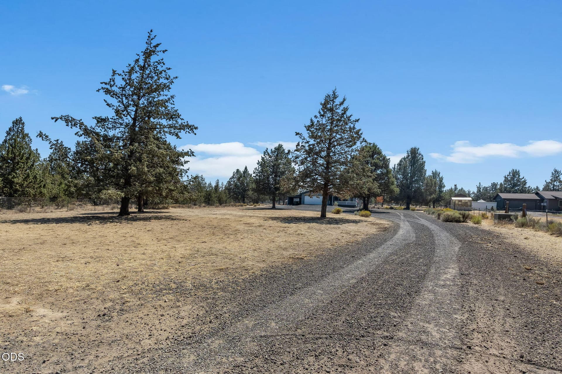 2026_08_13_12986_SW_Wheatgrass_Loop_S_20. Photo 4 of 37, 12986 SW Wheatgrass Loop, Terrebonne, OR 97760