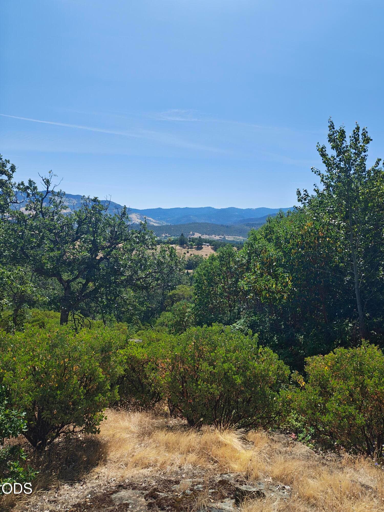 Walkable hillside terrain.. Photo 5 of 17, Neil Creek Road Unit 800, Ashland, OR 97520