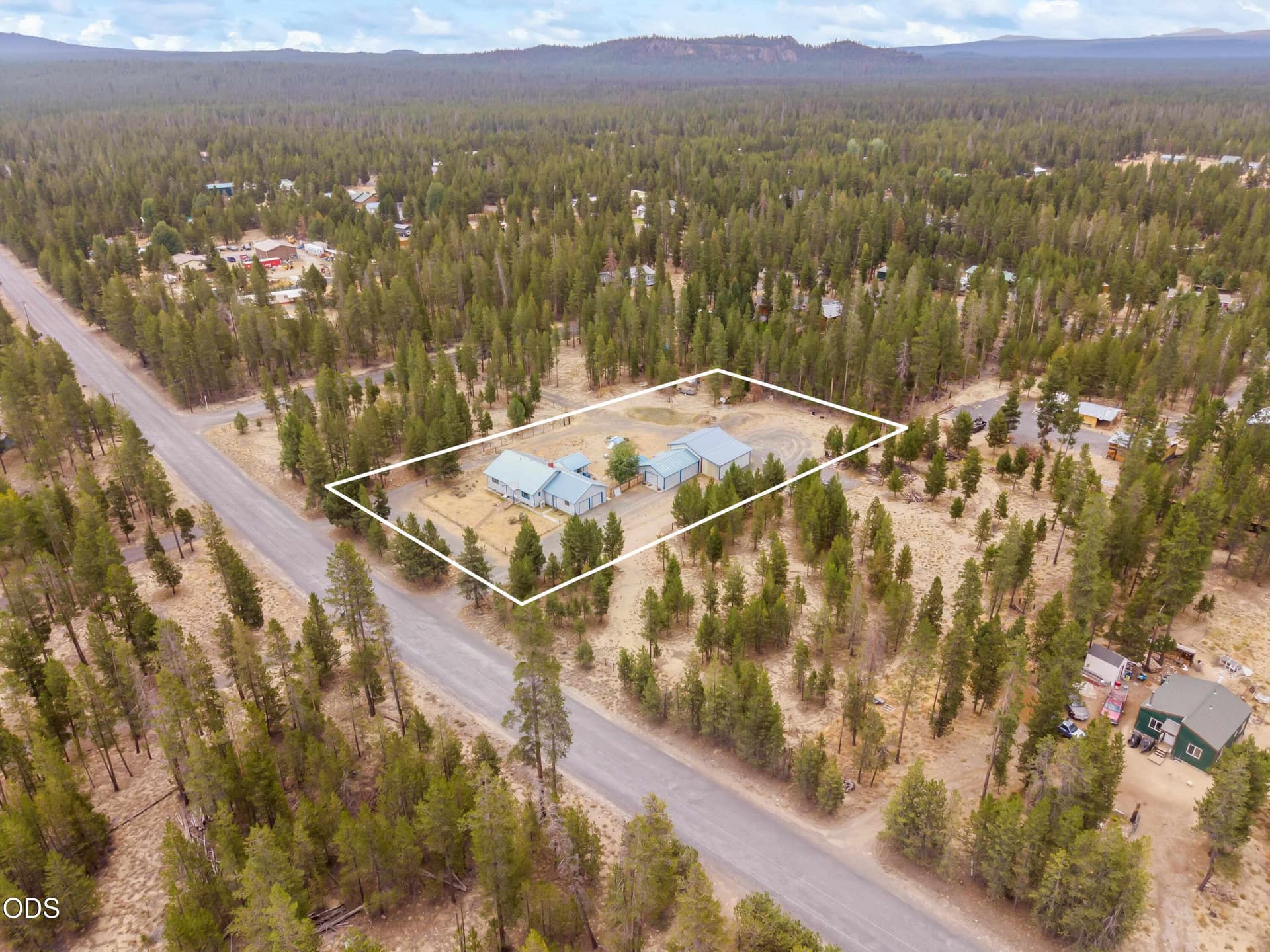 2,1. Photo 4 of 31, 12342 Sun Forest Drive, La Pine, OR 97739