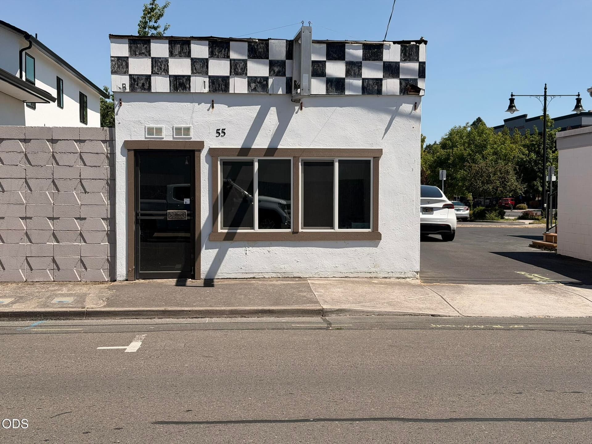 IMG_2952. Photo 2 of 12, 55 S 2nd Street, Central Point, OR 97502
