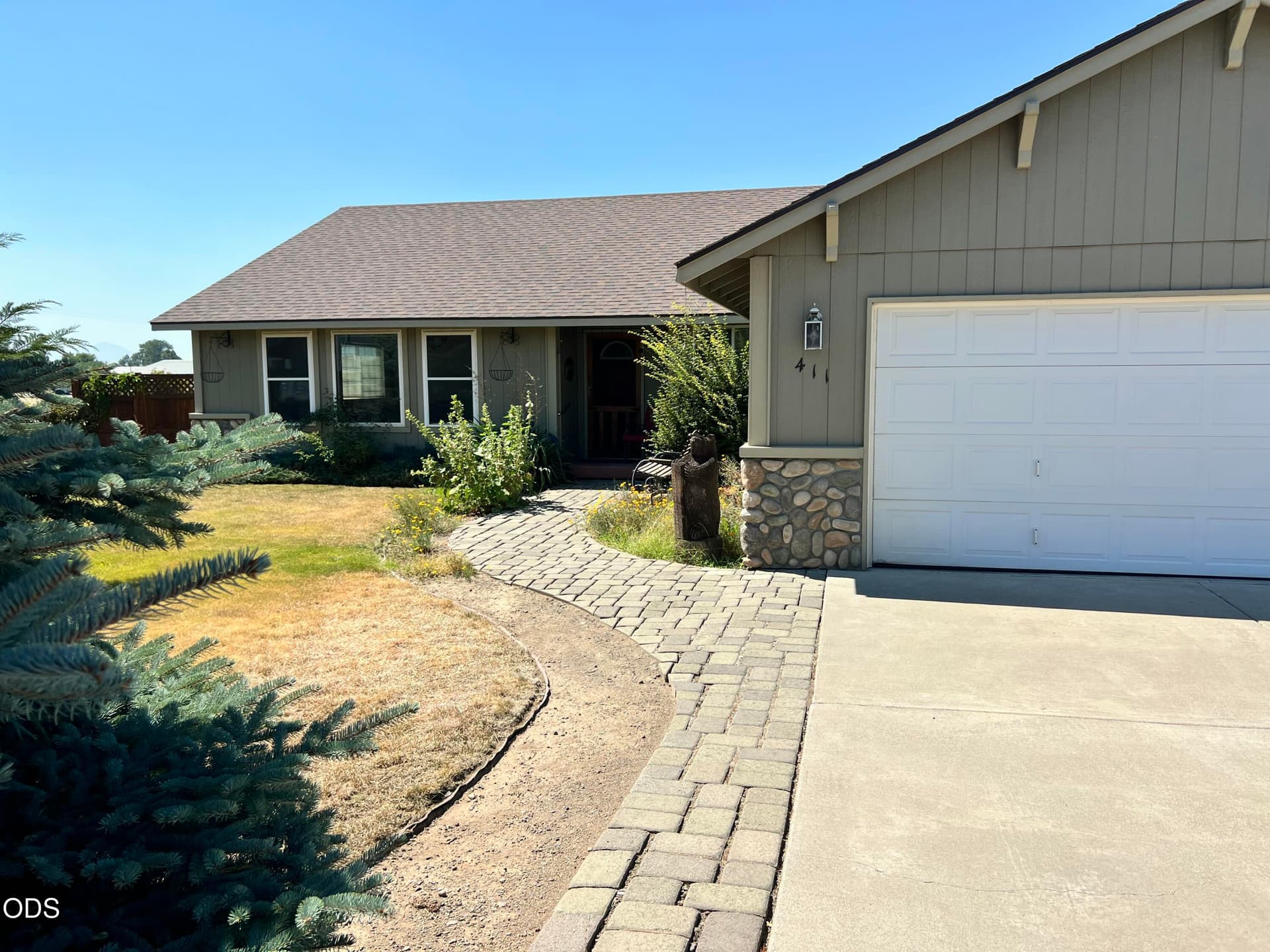IMG_4033 2. Photo 2 of 55, 411 Meadowview Street, Culver, OR 97734