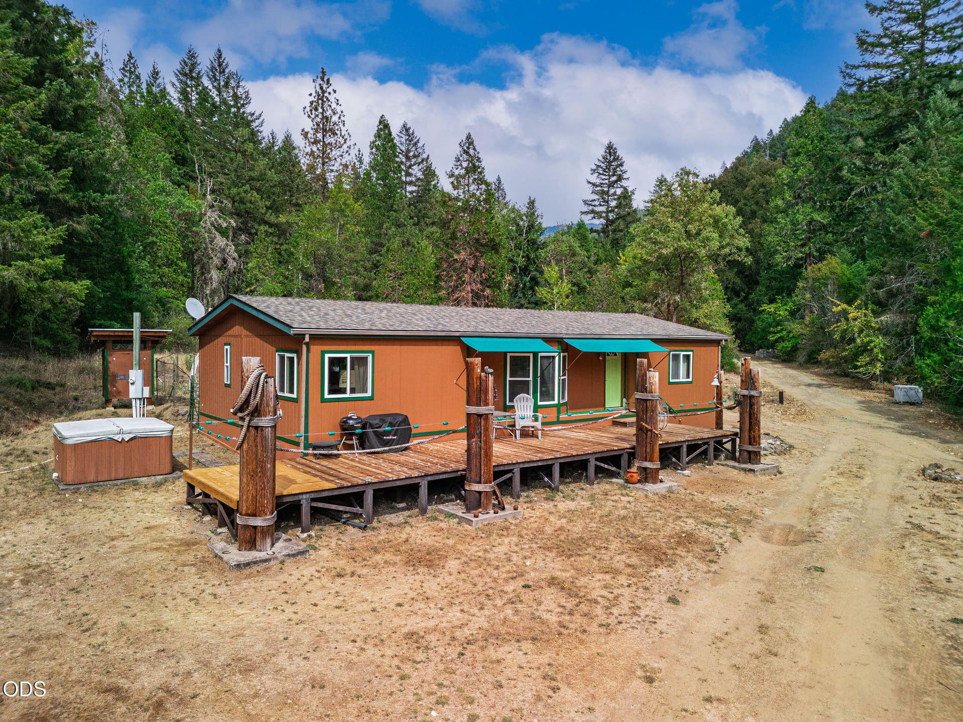 HD-5. Photo 2 of 91, 4315 Coyote Creek Road, Wolf Creek, OR 97497