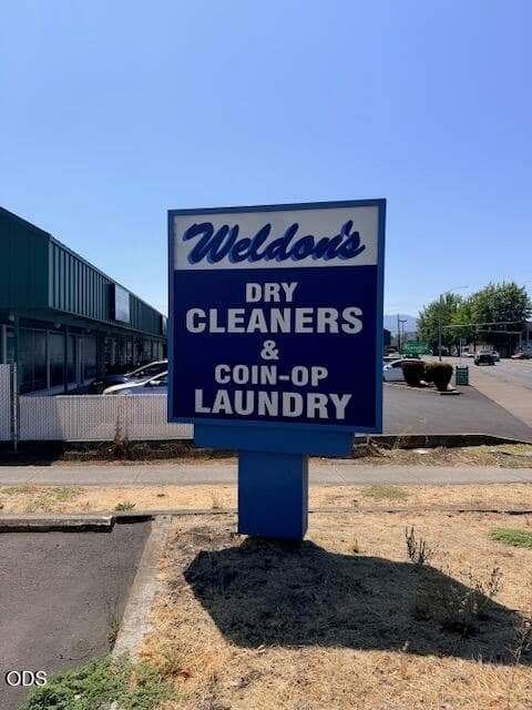 IMG_1523. Photo 4 of 6, 642 Crater Lake Avenue, Medford, OR 97504