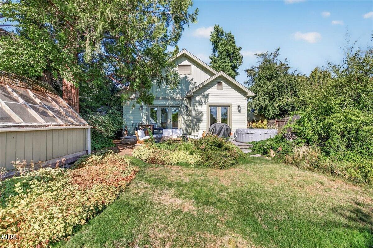 35-34. Photo 4 of 30, 148 Alida Street, Ashland, OR 97520