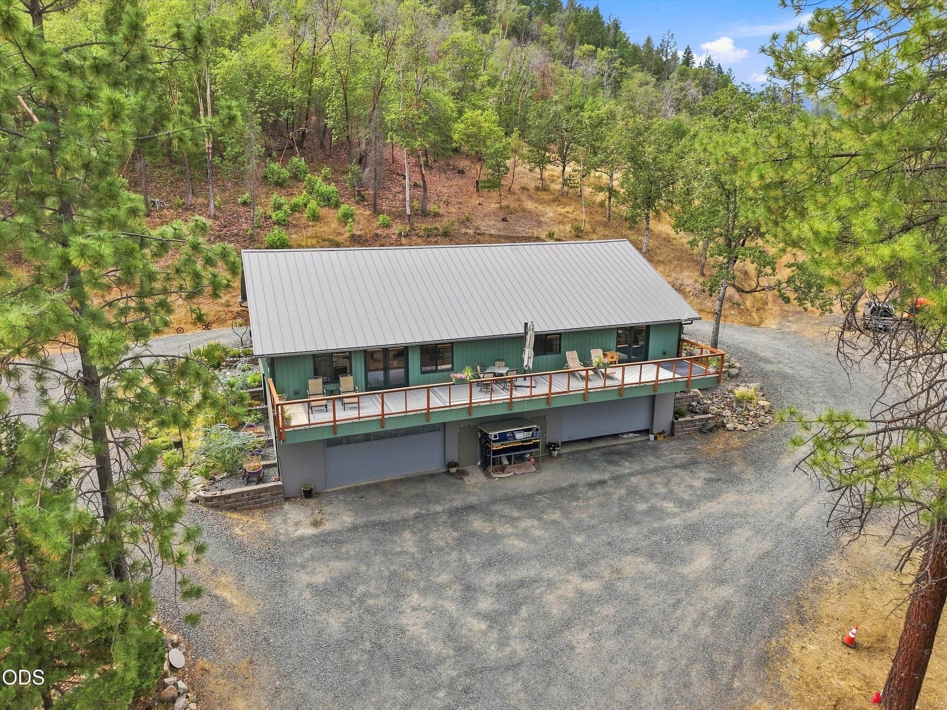 02-3257 Sardine Creek Rd-1. Photo 2 of 46, 3257 Sardine Creek Road, Gold Hill, OR 97525