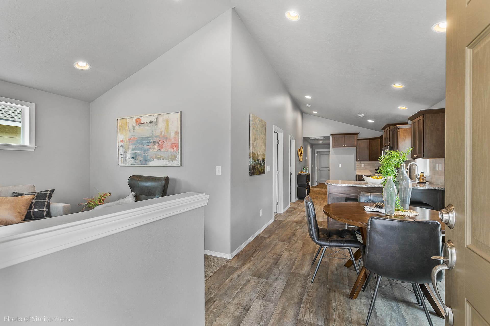 Benton - Entryway. Photo 5 of 15, 2848 NW Sterling Drive, Redmond, OR 97756