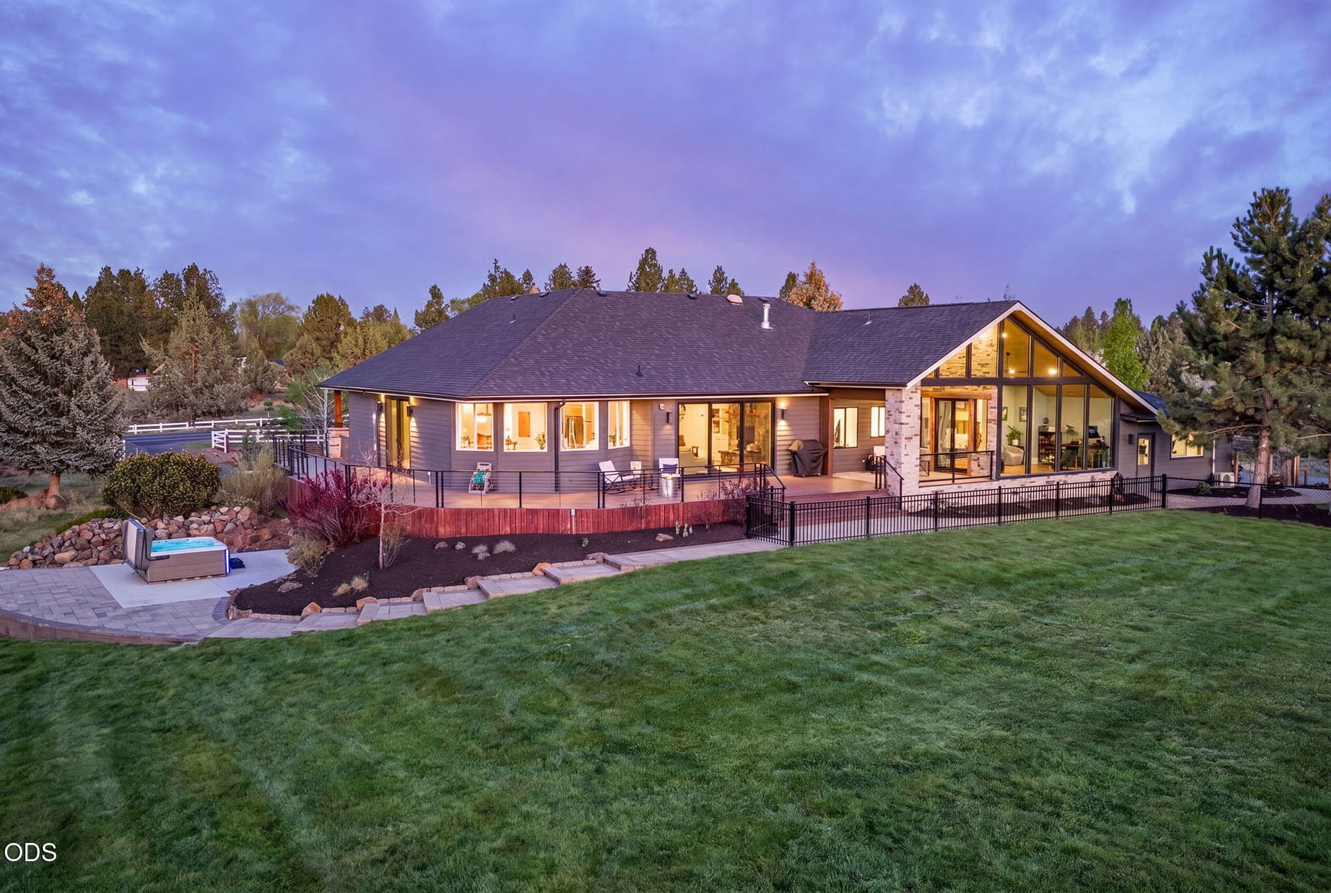9. Photo 5 of 53, 61885 Ward Road, Bend, OR 97702