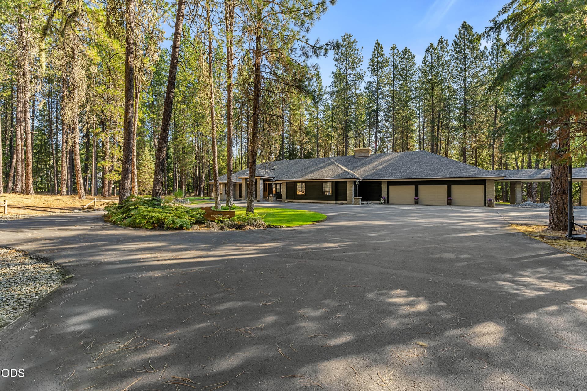 EXT (3 of 23). Photo 2 of 73, 200 Brookstone Hills Drive, Grants Pass, OR 97526