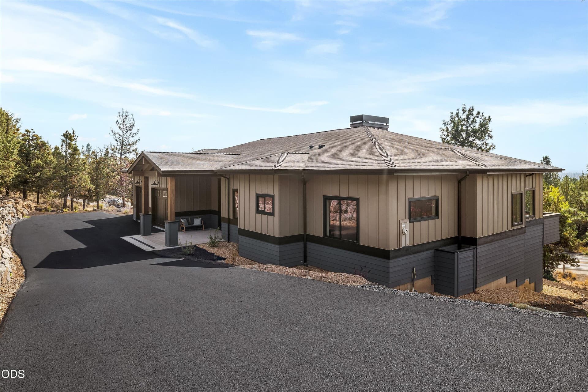 03-20260819 JILL ROSELL-5. Photo 4 of 62, 2850 NW Lucus Court, Bend, OR 97703