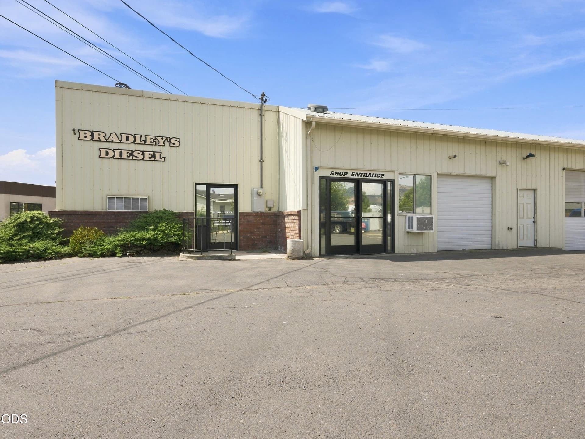 BradleysDiesel_03. Photo 1 of 46, 2013 S 6th Street, Klamath Falls, OR 97601