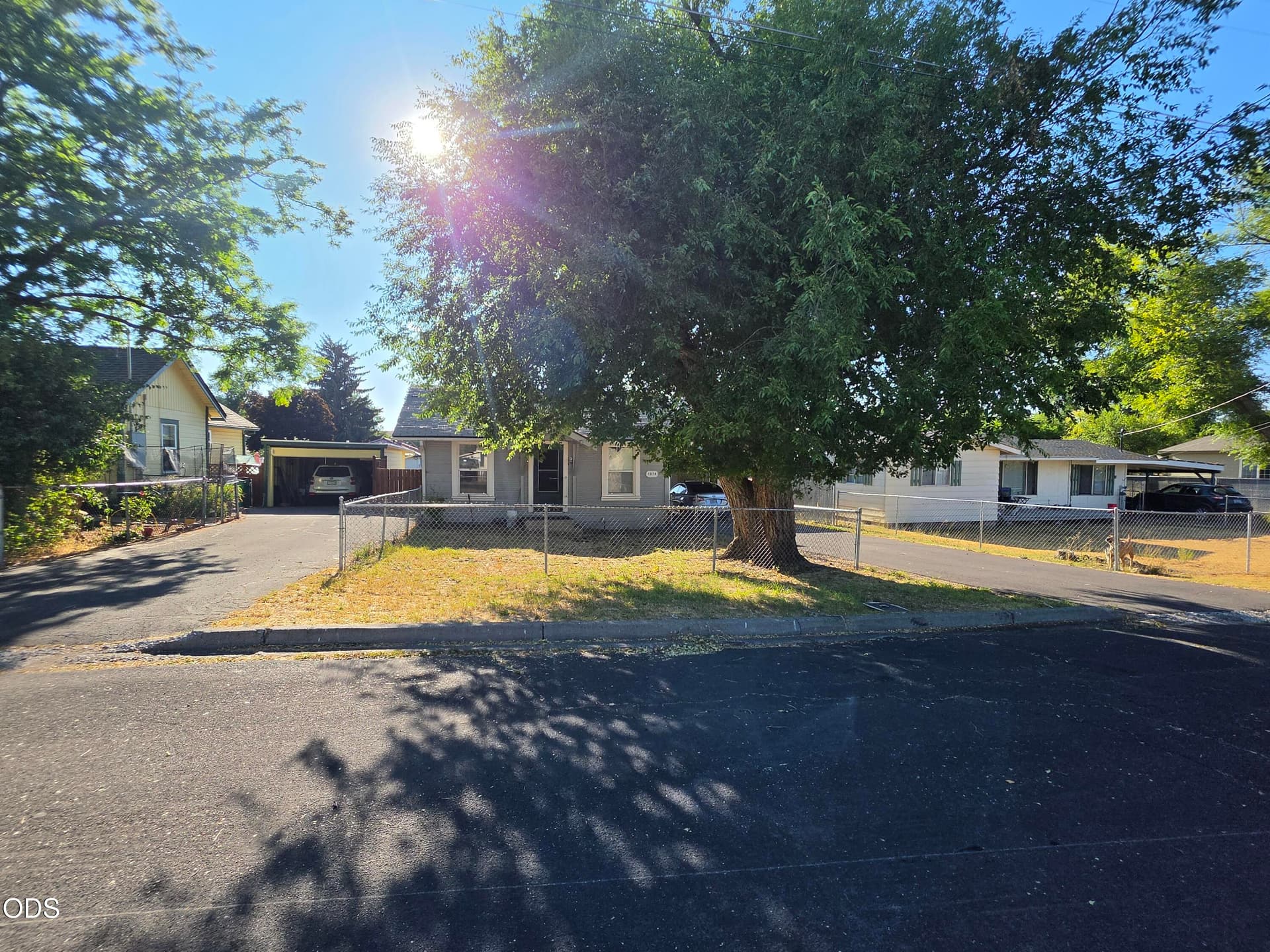 87187. Photo 2 of 22, 1518 Pleasant Avenue, Klamath Falls, OR 97601
