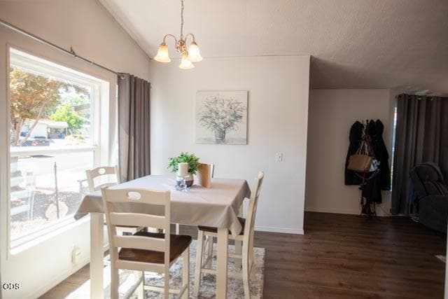 1110 Jaynes (9 of 17). Photo 5 of 15, 1058 Hemlock Lane, Grants Pass, OR 97527