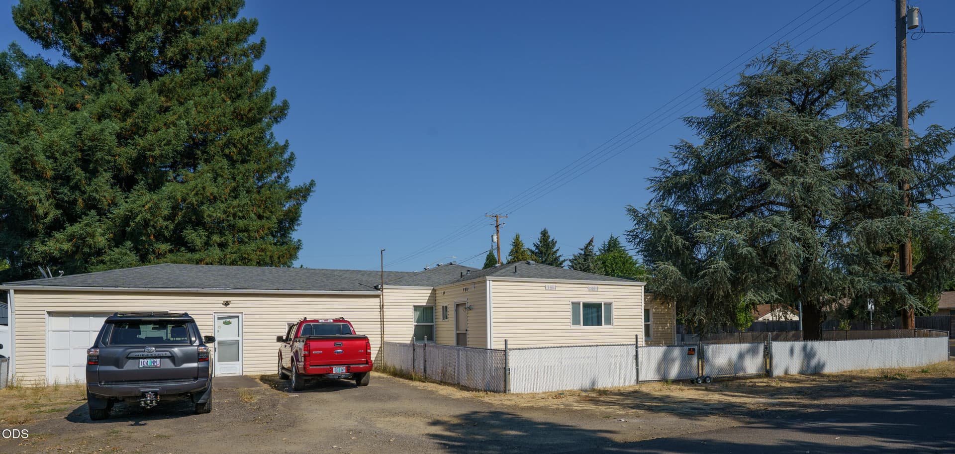 DSC09328[1]. Photo 1 of 22, 416 W Stewart Avenue, Medford, OR 97501