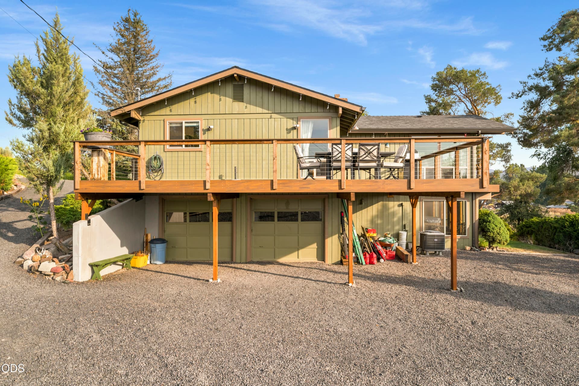 24-Exterior. Photo 4 of 37, 2582 SE Hill Street, Prineville, OR 97754