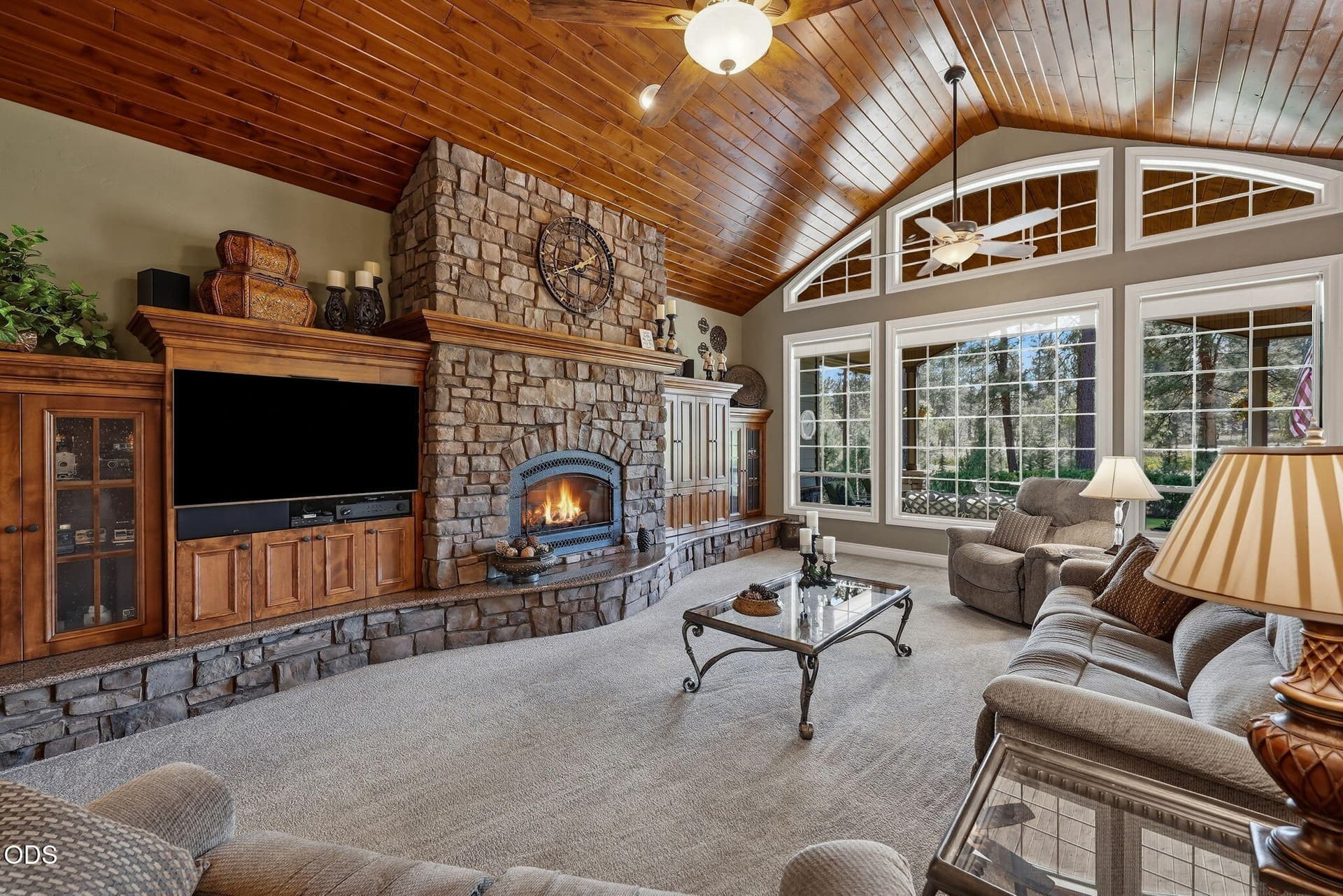 90-web-or-mls-Riley Visuals -302. Photo 5 of 69, 17147 Caddis Court, Sisters, OR 97759