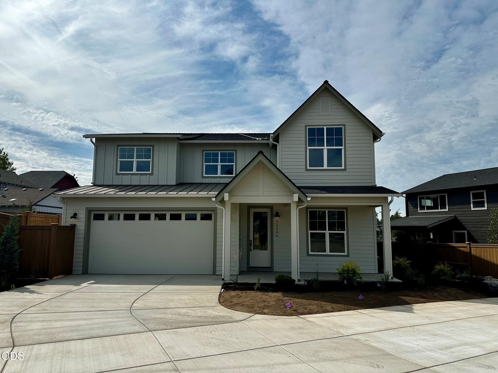 1. Photo 2 of 5, 62586 NE Loomis Place Unit 50, Bend, OR 97701