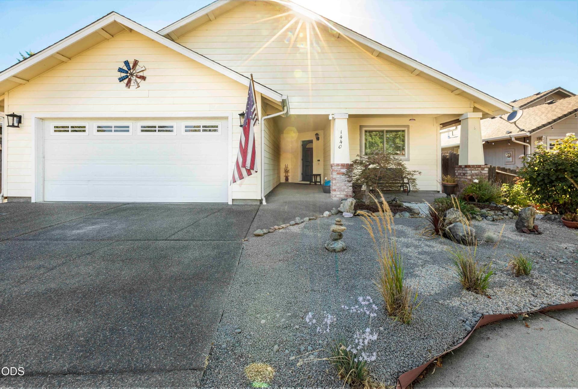 030front. Photo 1 of 33, 1440 George Tweed Boulevard, Grants Pass, OR 97527