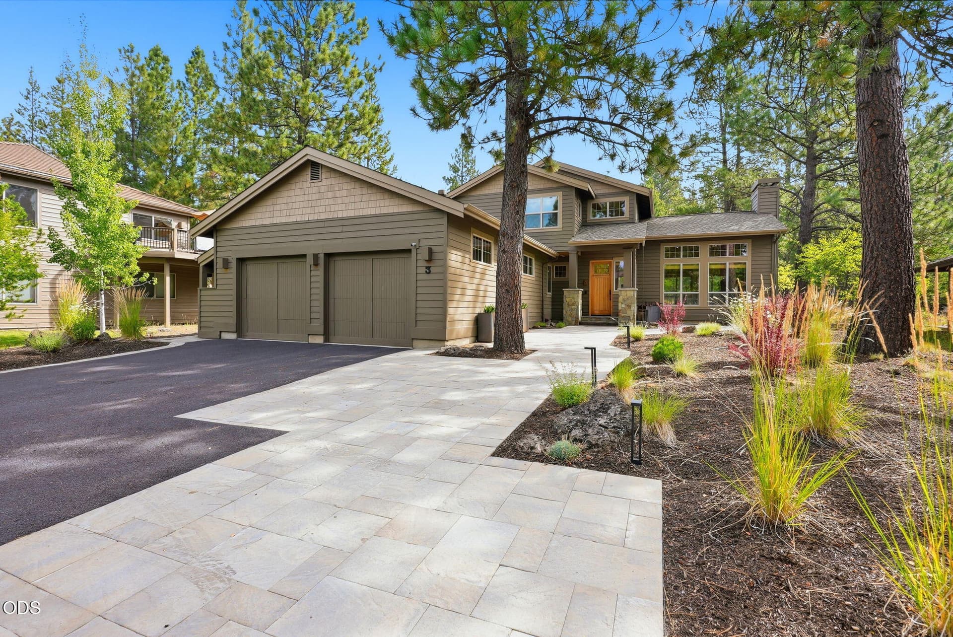 3-web-or-mls-Riley-Visuals-3. Photo 2 of 46, 17926 Foursome Lane Unit 3, Sunriver, OR 97707