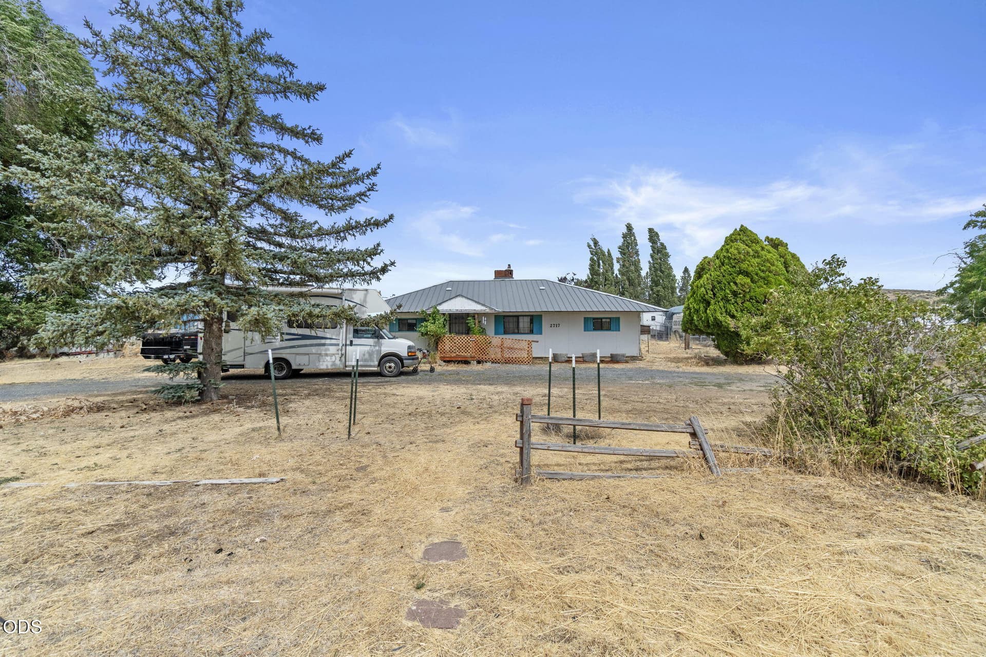5-web-or-mls-DSC08764. Photo 4 of 55, 2717 Old Midland Road, Klamath Falls, OR 97603