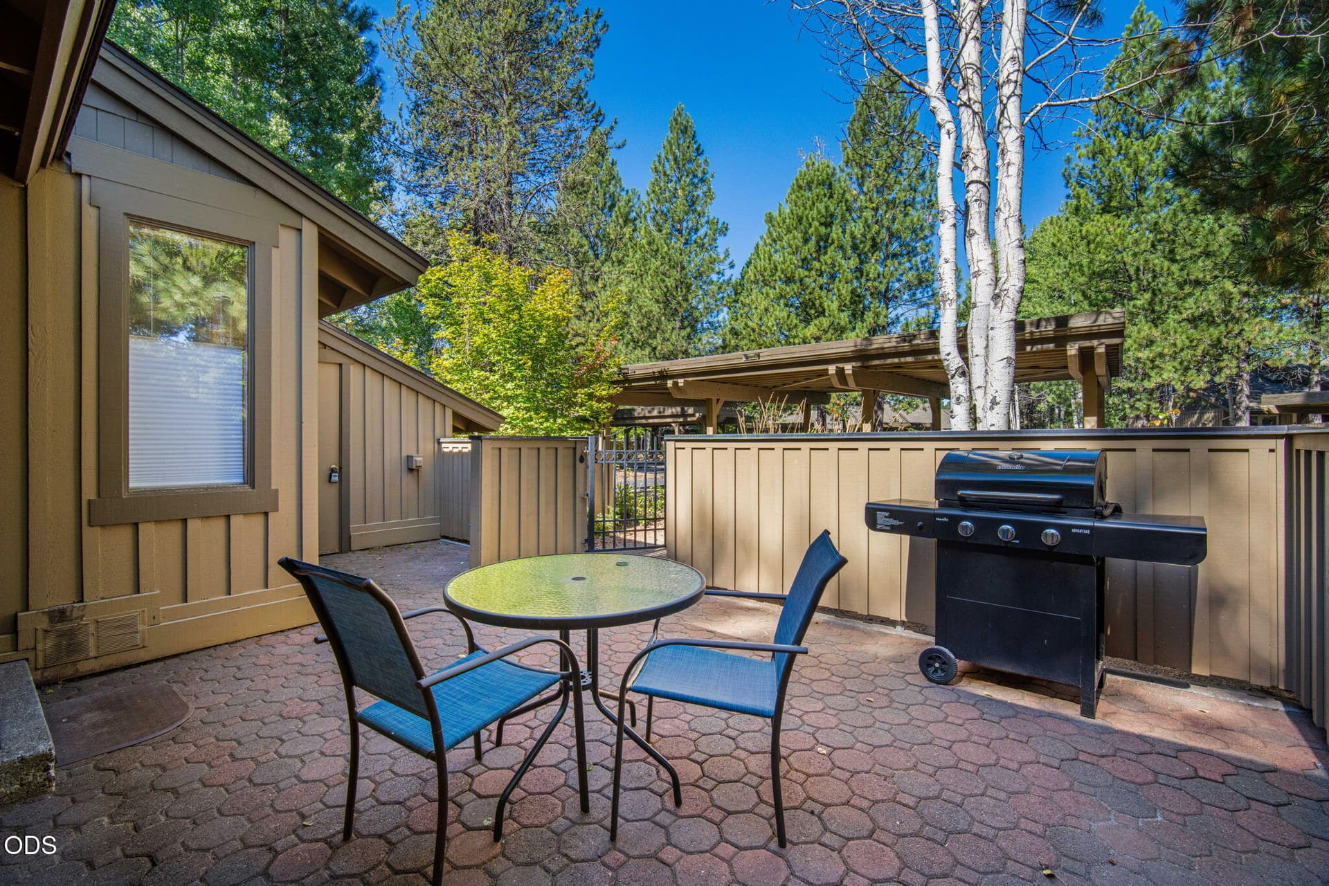 03 Courtyard. Photo 3 of 35, 57367 Lake Aspen Lane Unit 68, Sunriver, OR 97707