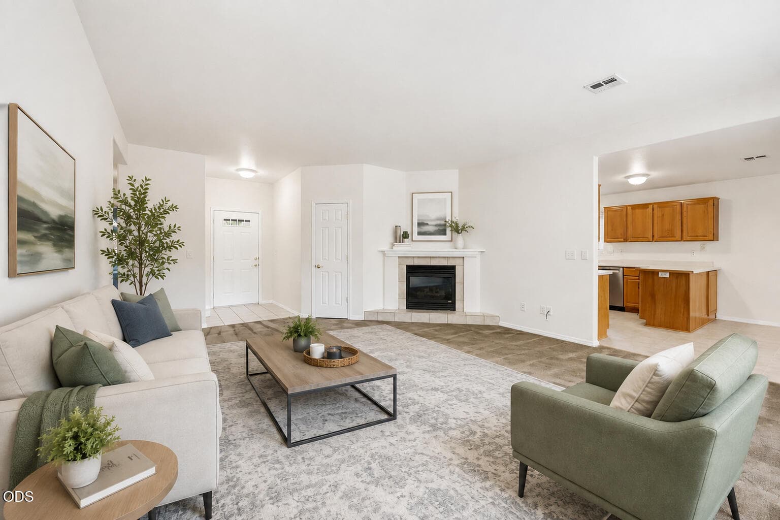 Virtually staged. Photo 4 of 28, 2140 Birchwood Lane, Ashland, OR 97520