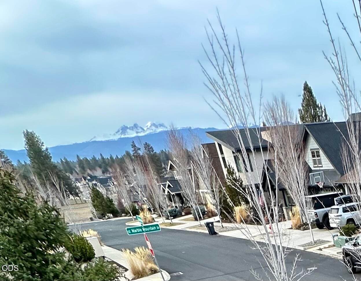 IMG_2086 Debby Hrach. Photo 4 of 25, 20637 SE Cougar Peak Drive, Bend, OR 97702