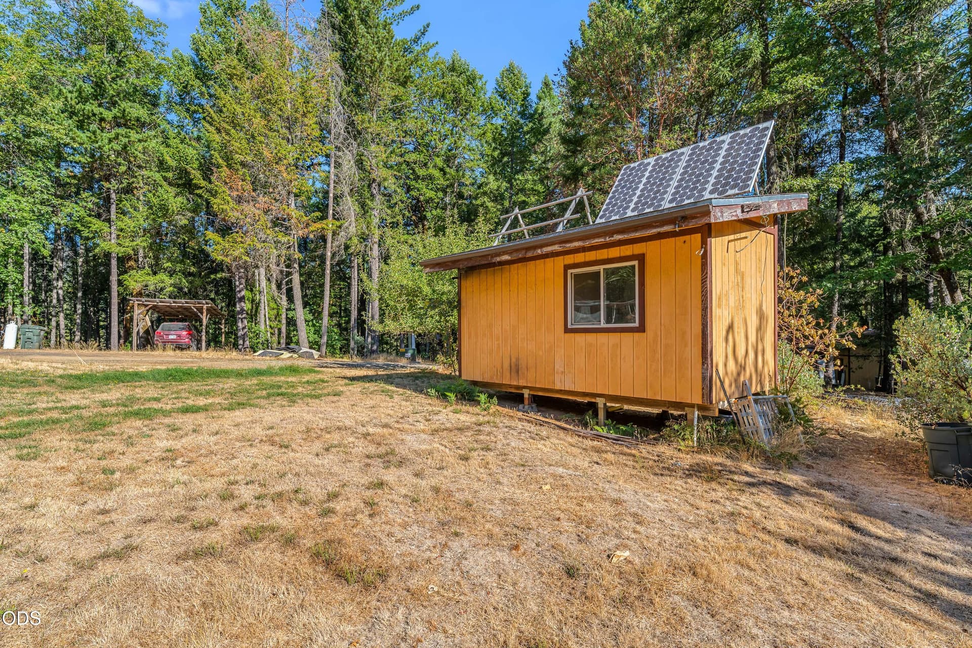 09-EXT (3 of 10). Photo 4 of 30, 1587 Arrowhead Drive, O'Brien, OR 97534