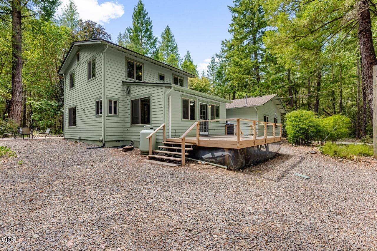 EP1A3135 Large. Photo 1 of 69, 8843 Deer Creek Road, Selma, OR 97538