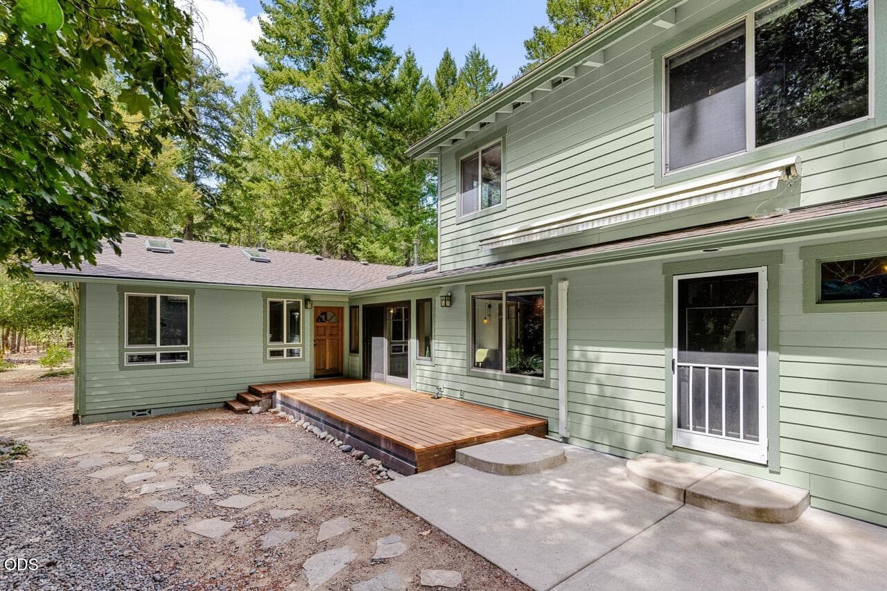 EP1A3141 Large. Photo 2 of 69, 8843 Deer Creek Road, Selma, OR 97538