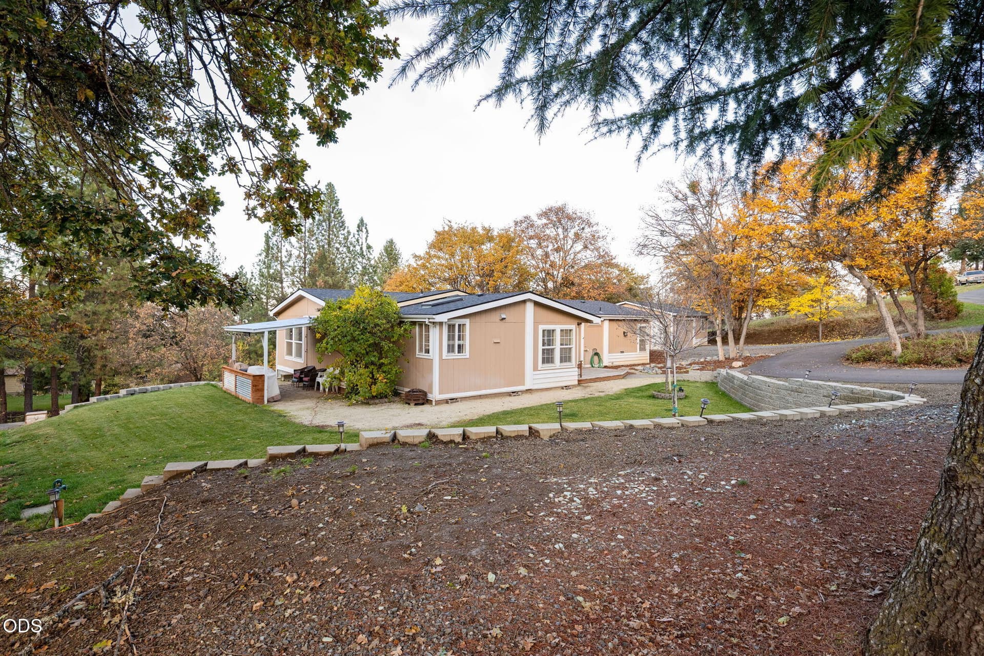 2-web-or-mls-Jasmine028. Photo 2 of 38, 2285 Jasmine Avenue, Medford, OR 97501