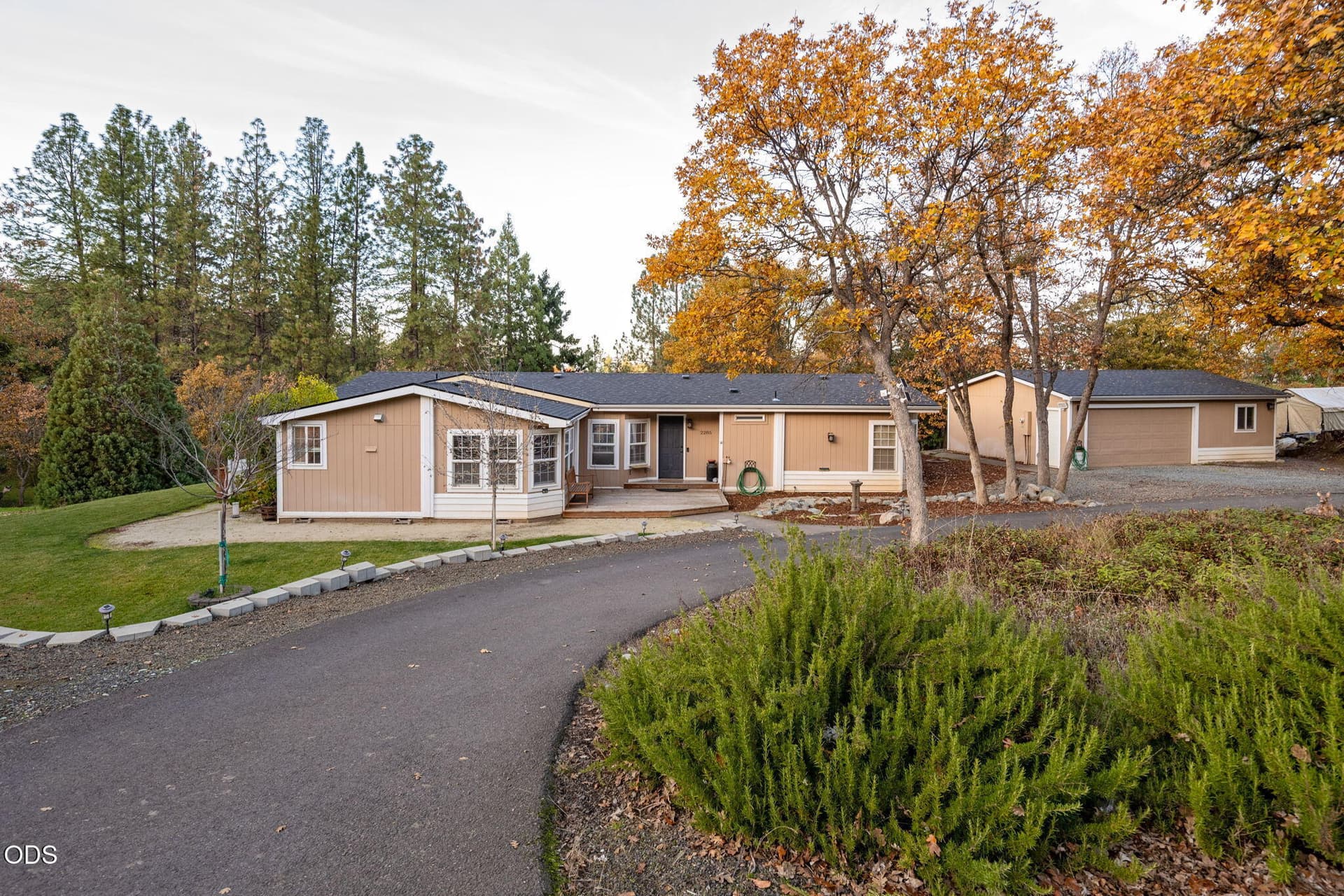 5-web-or-mls-Jasmine027. Photo 4 of 38, 2285 Jasmine Avenue, Medford, OR 97501