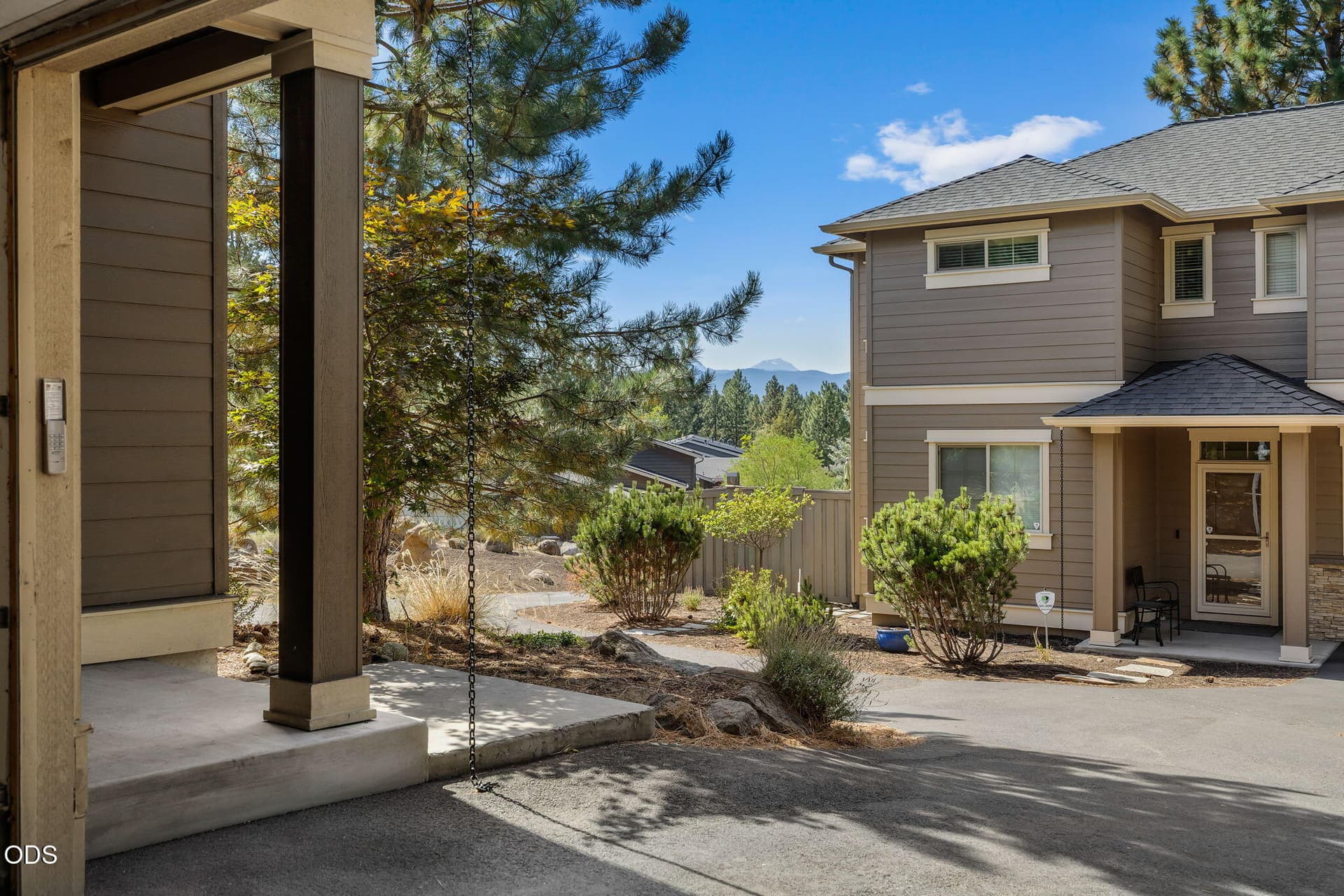 2026_08_25_2337_nw_debron_lane-29. Photo 2 of 48, 2337 NW Debron Lane, Bend, OR 97703