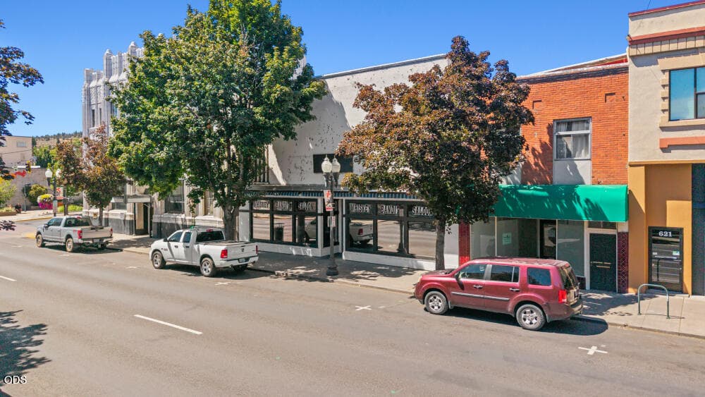 04 617MainSt-95. Photo 4 of 48, 617 Main Street, Klamath Falls, OR 97601